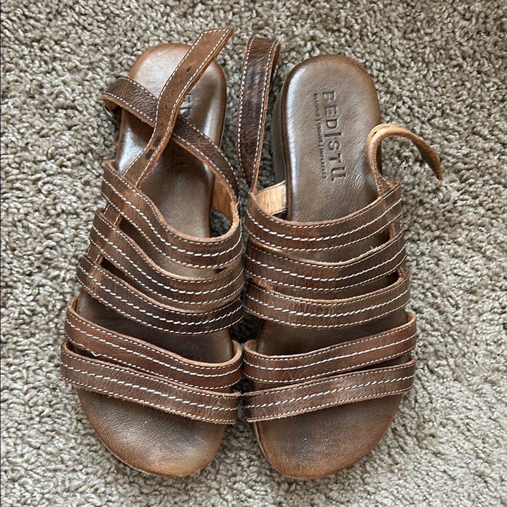 Brown Platform Sandals with Strappy Design